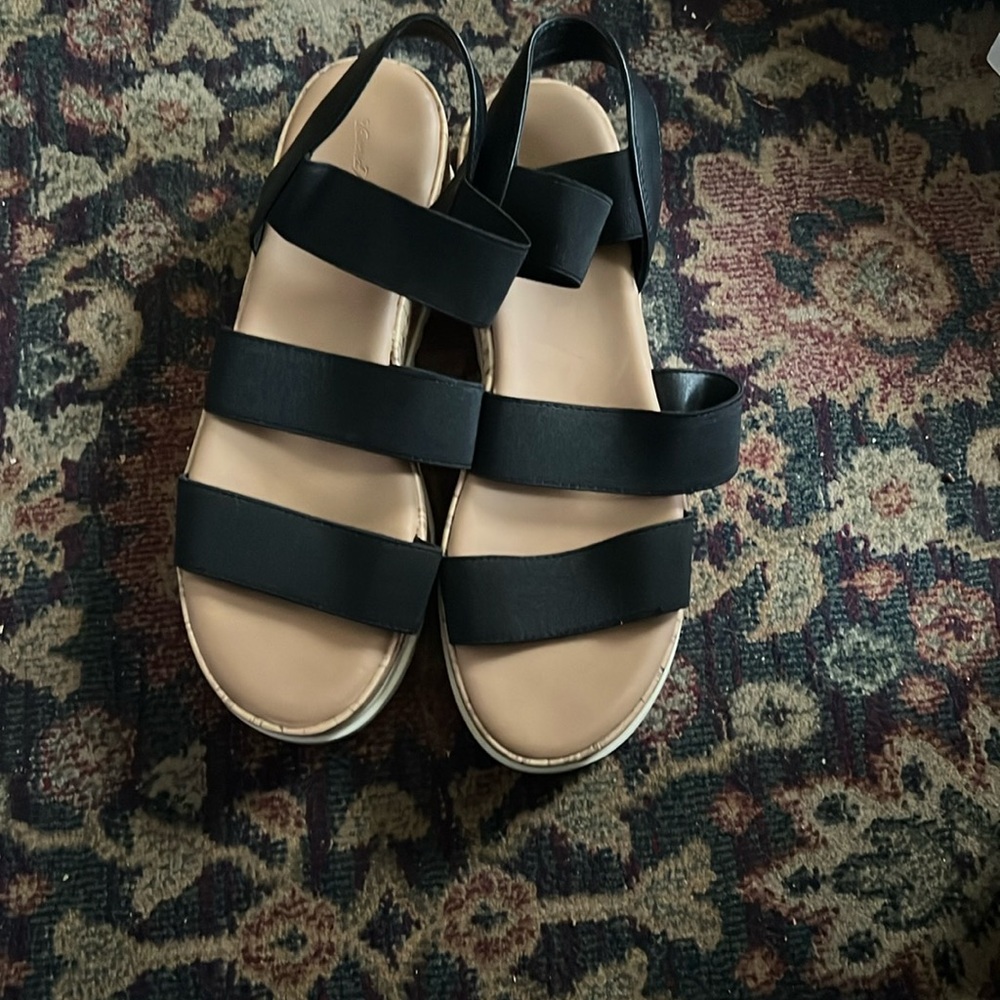 Women's Black  Strappy Sandals